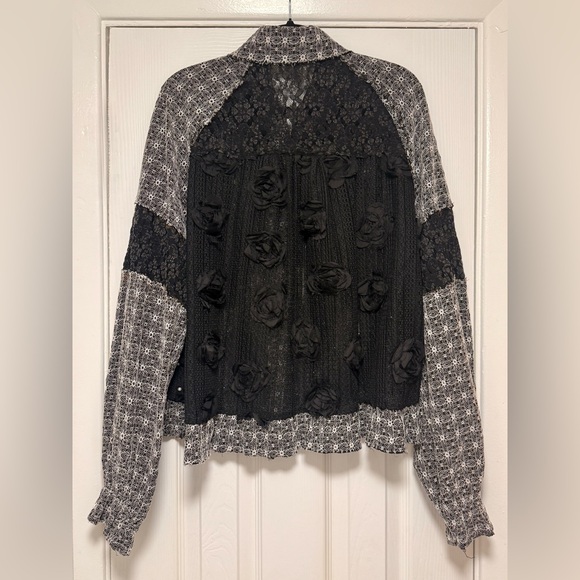 POL Eyelet Flower Pearl Detail Lace Patchwork Shirt or Shacket. - Picture 9 of 12